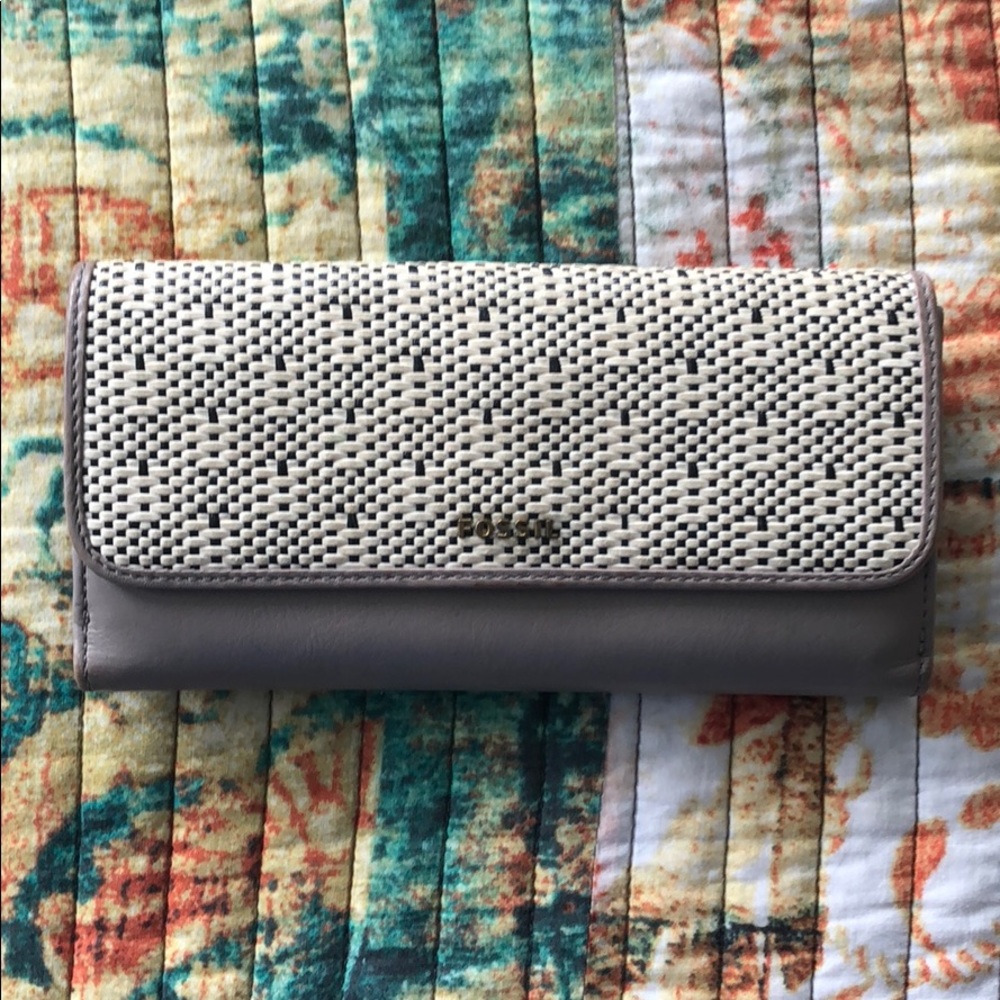 Fossil Wallet